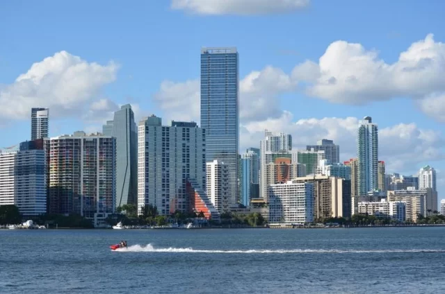 Brickell Plumber: High-Rise Specialists in Downtown Miami